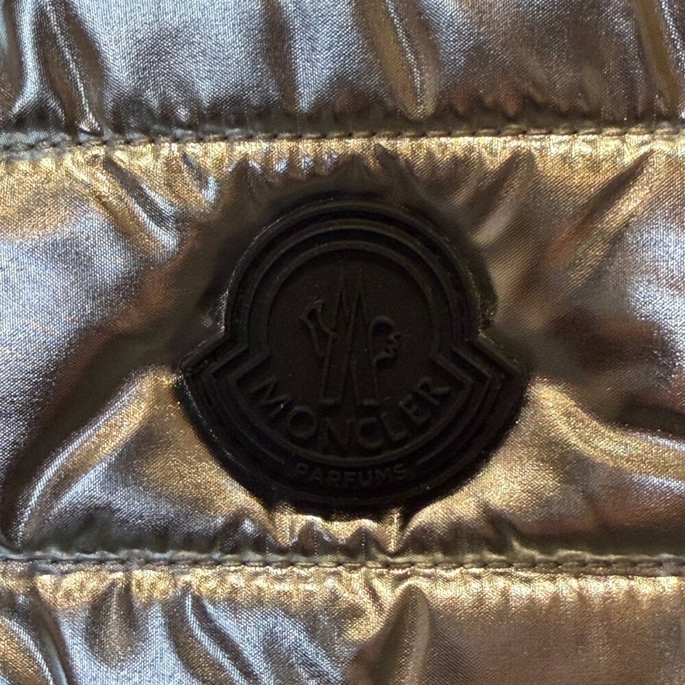 Brand New Moncler Parfums Metallic Silver Travel Case Pouch GWP - Picture 5 of 11